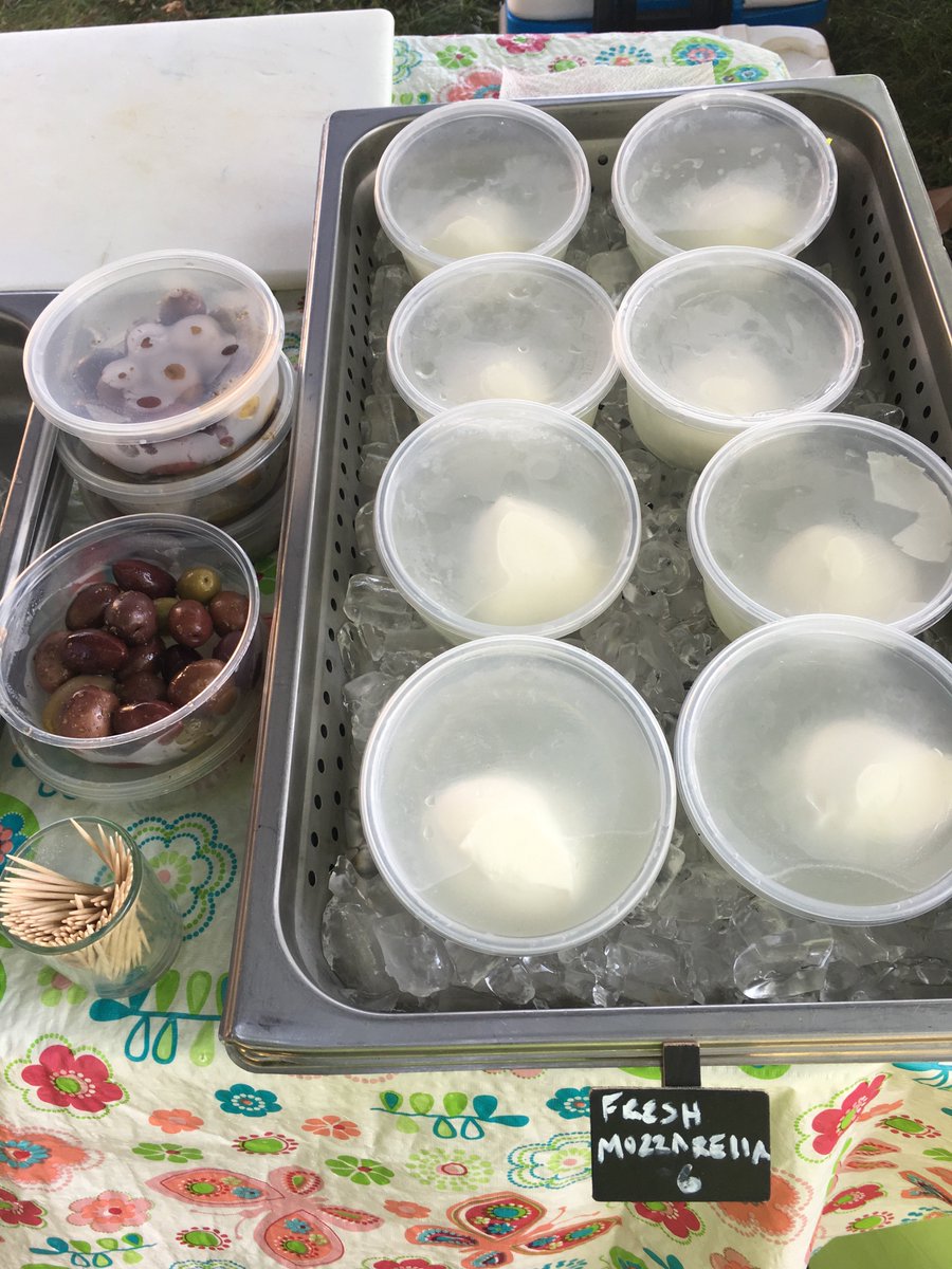 FormaggioAtl's tweet image. Fresh Cherve Fresh Mozzarella Smoked Gouda CheddarwithBasil PepperJack