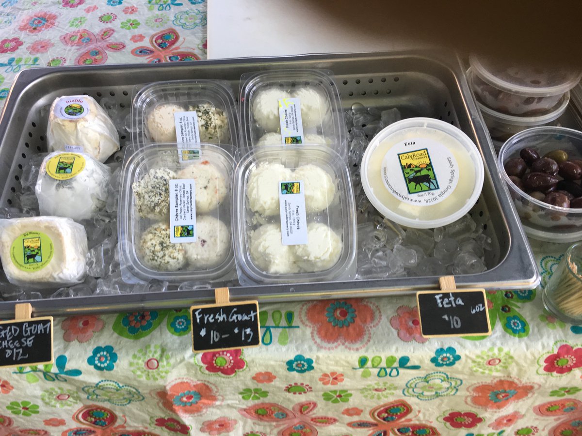 FormaggioAtl's tweet image. Fresh Cherve Fresh Mozzarella Smoked Gouda CheddarwithBasil PepperJack