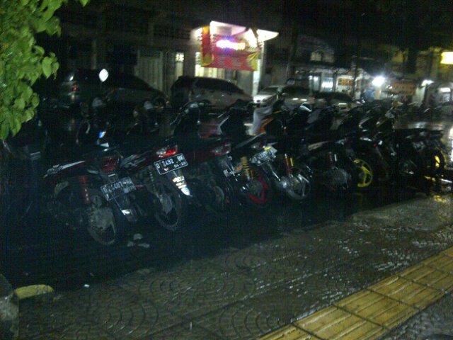StreetLineCor's tweet image. Hujan dan panas kopdar berjalan lancar alhamdulilah lancar KeepSolidTeam!