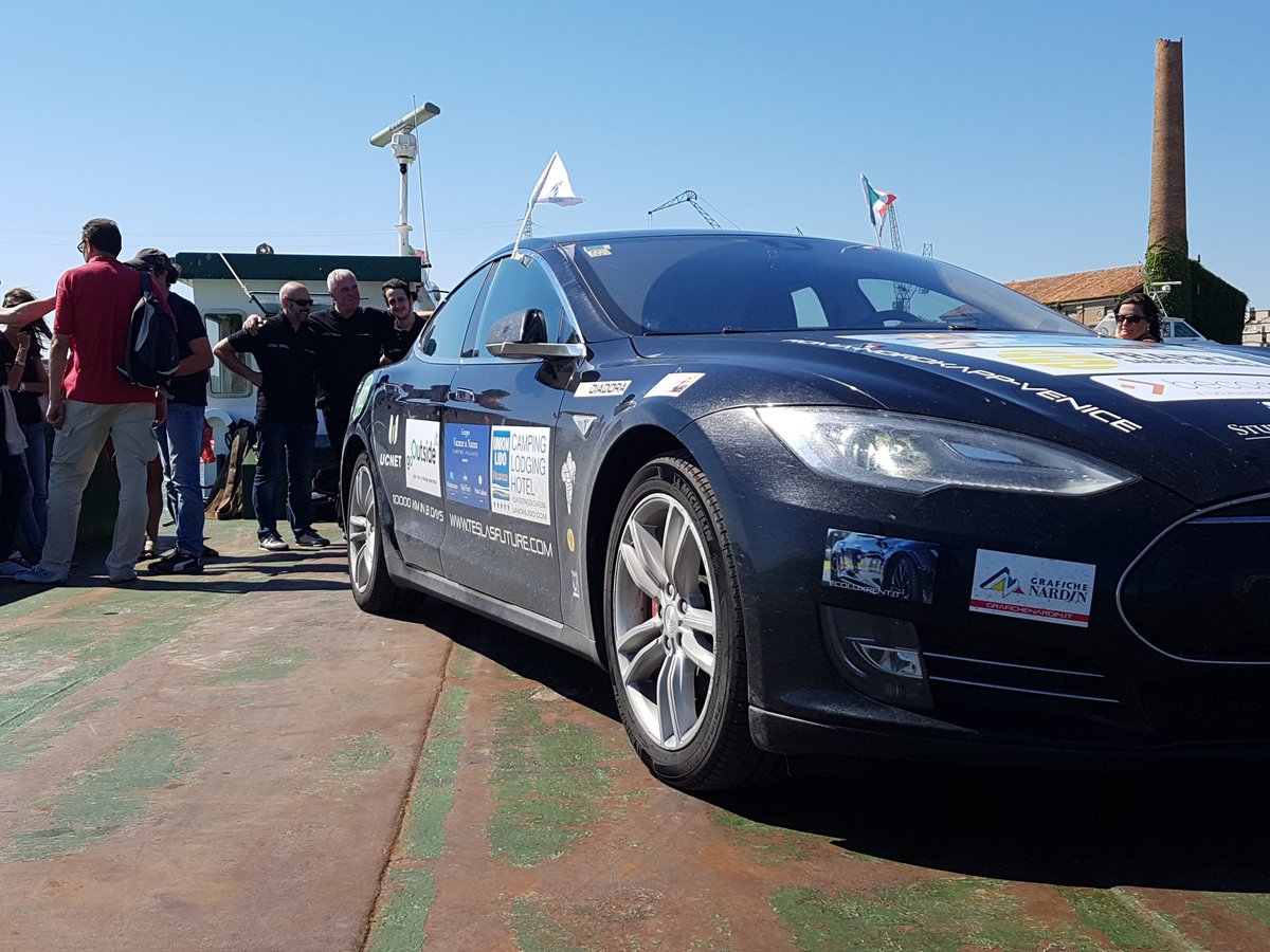 piuturismo's tweet photo. Dopo averla seguita per 8 gg eccola qui di fronte a noi 😍 #teslaf #wehelpecochallenge https://t.co/2b72aLXAeV