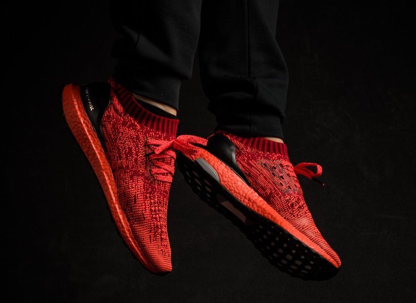 SneakerShouts's tweet photo. Now Available via FNL

White: https://t.co/kXe5bE1qH0
Black: https://t.co/5G1MYfNjef
Red: https://t.co/0KSCHkTtG7 https://t.co/SaYckhp7Dn
