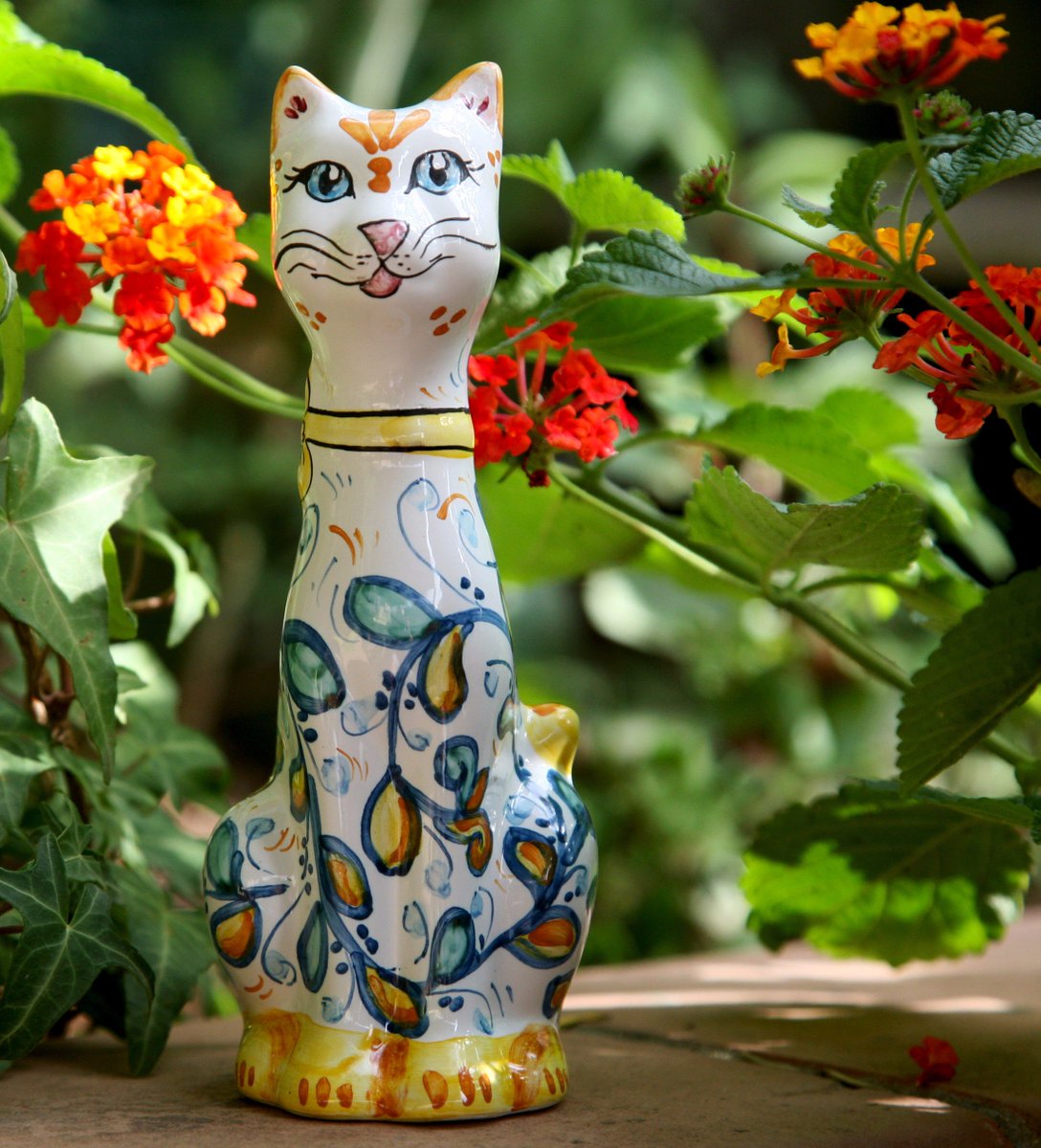 ACJ_HandMade's tweet photo. Aristogatto in ceramica di Caltagirone. Handmade ceramic cat.
#cats #animals #ceramics #art https://t.co/pQWJ15u6xA https://t.co/RRXgKeFIGQ