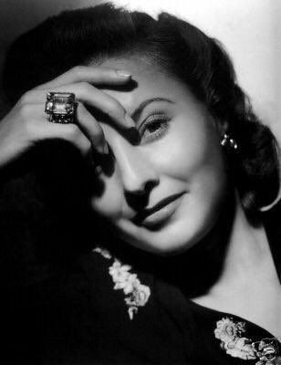 Barbara Stanwyck tweet media