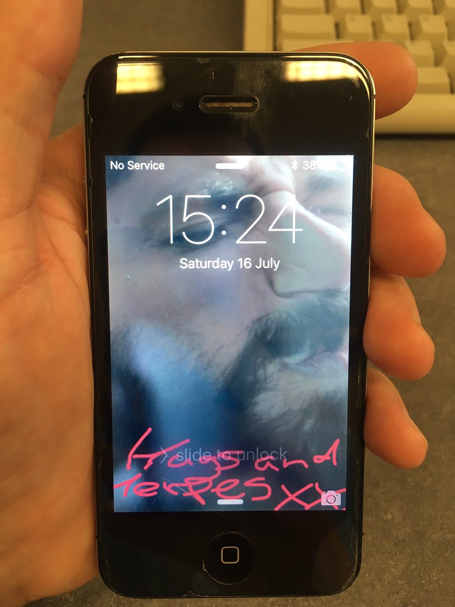 citysno1's tweet image. A new phone means having to say a sad farewell to this face off my lock screen @GarethWild 😢 #exalpod