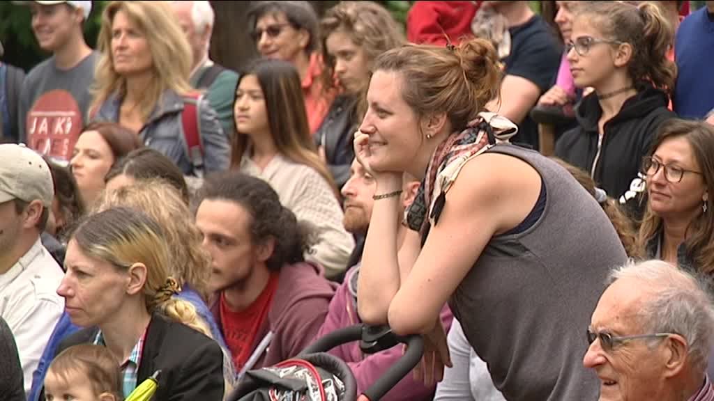 F3Alsace's tweet photo. A voir à Mulhouse : le festival Scènes de rue jusqu'à dimanche soir : https://t.co/CrBVYhbsM5 https://t.co/mBh2CEpFLv