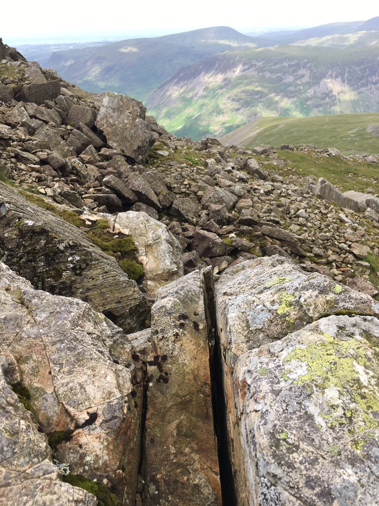 TheBubbleUK's tweet photo. Second mountain conquered #bubblethreepeaks https://t.co/J9ZOThRbqD