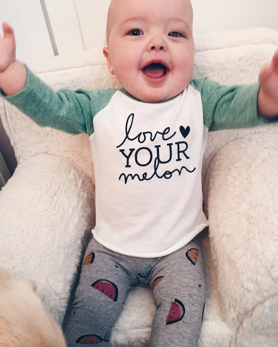 LoveYourMelon's tweet photo. Big hugs from Miss Chloe! This smiley, 9-mo-old was recently diagnosed with stage 4 neuroblastoma. #CourageForChloe https://t.co/73qzA9pQGd