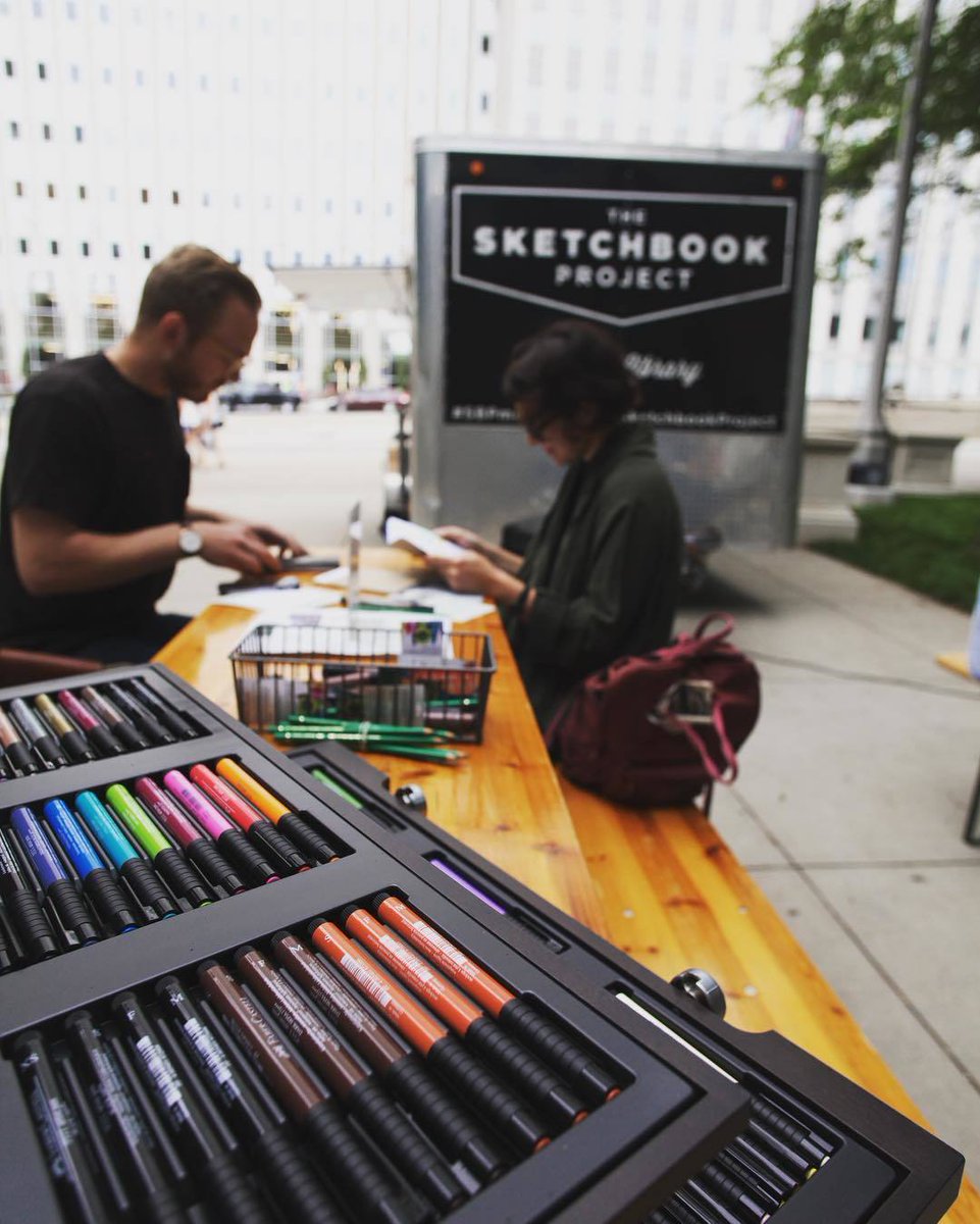 The Mobile Library is parked in Chicago, feat. FREE supplies courtesy of Faber-Castell!  facebook.com/events/1639768…