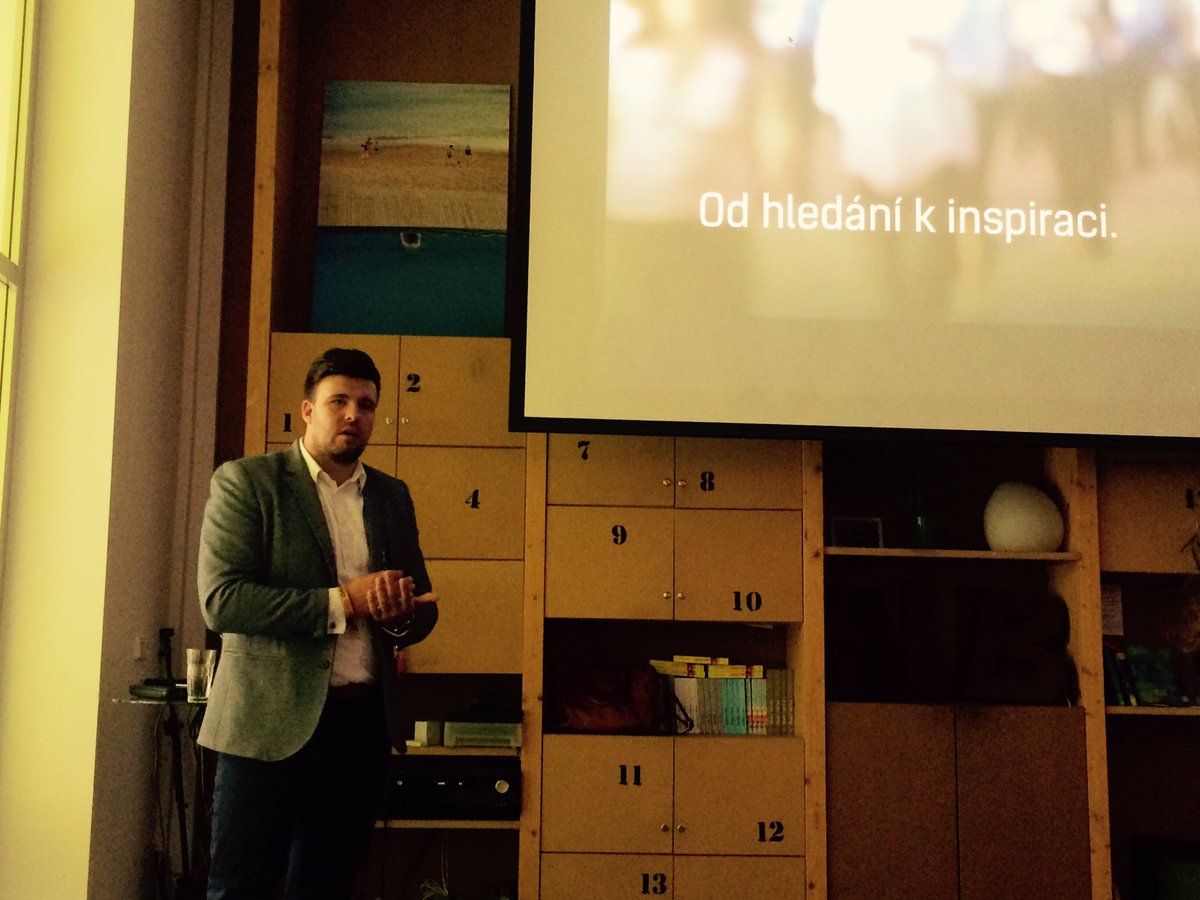 PogranovaAnna's tweet photo. Od hledání k inspiraci. "Více dávejte" @petrandrysek Super inspiraci dávající den s @czechitas a #digitalnigaraz https://t.co/nxh1nskakW
