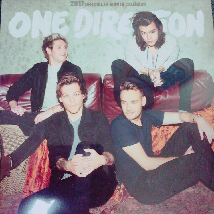 Directi77928235's tweet photo. 1D WORLD行ってきた🏃
この前行って買えなかったもの買えてよかった〜やっぱあそこいくと満たされる…😳等身大パネルとかは断念(T ^ T)
1D復活楽しみにしてる!!
#OneDirection
#1DWORLD
#Zayn https://t.co/QbBIYpIYnf