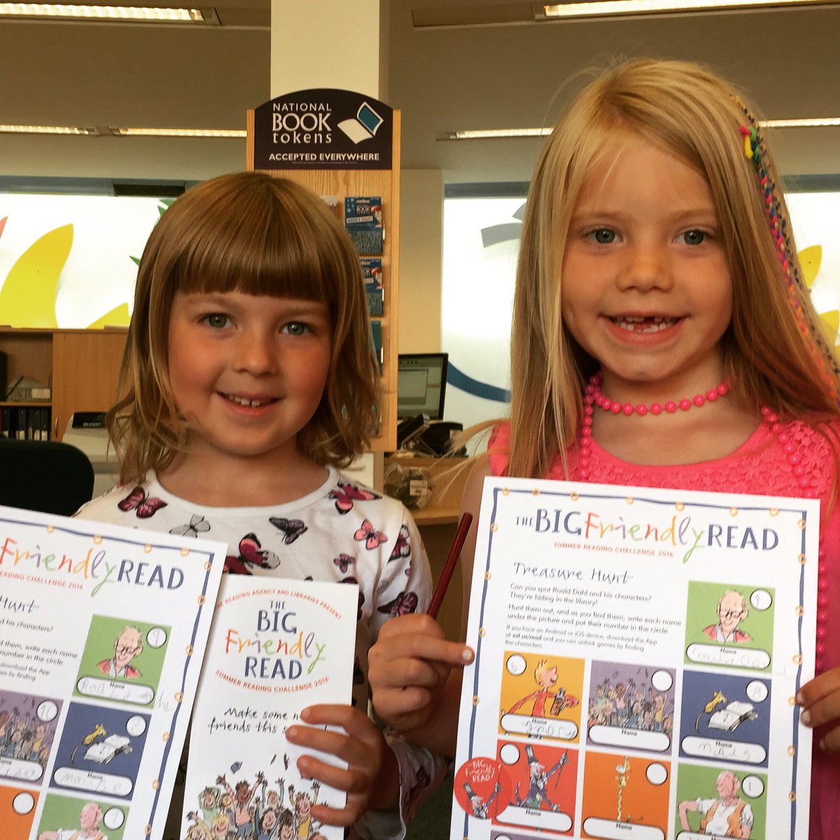 hantsconnect's tweet photo. What a great first day of the #SummerReadingChallenge at @hantslibraries #BigFriendlyRead Happy reading everyone! 📚 https://t.co/ryCzhNg8pC