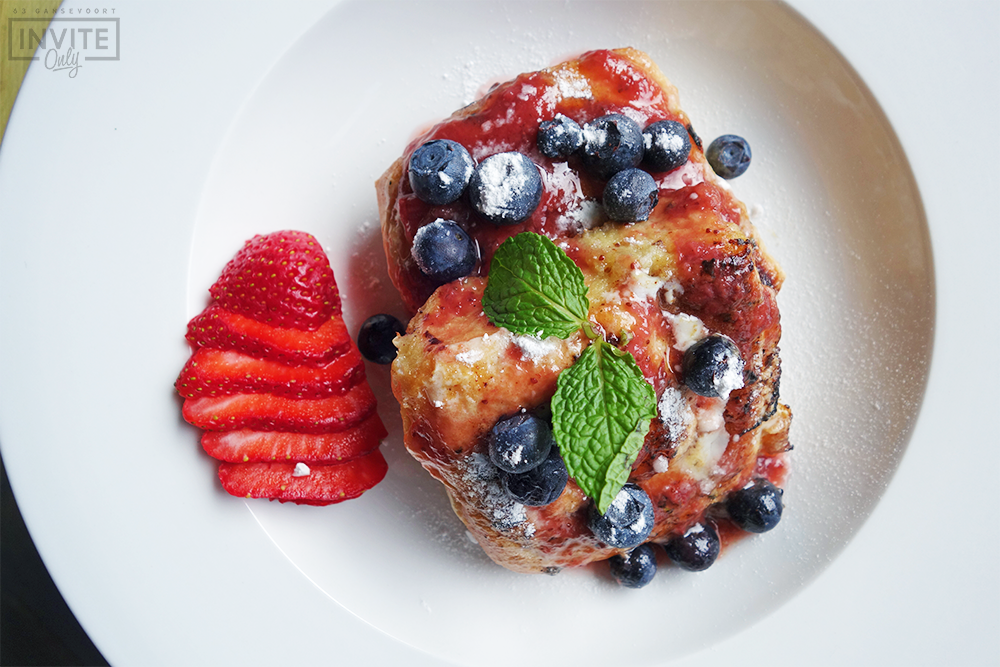 Cinnamon Roll #FrenchToast. Need we say more? 😏 #Brunch

#InviteOnlyNY #Meatpacking #NYC