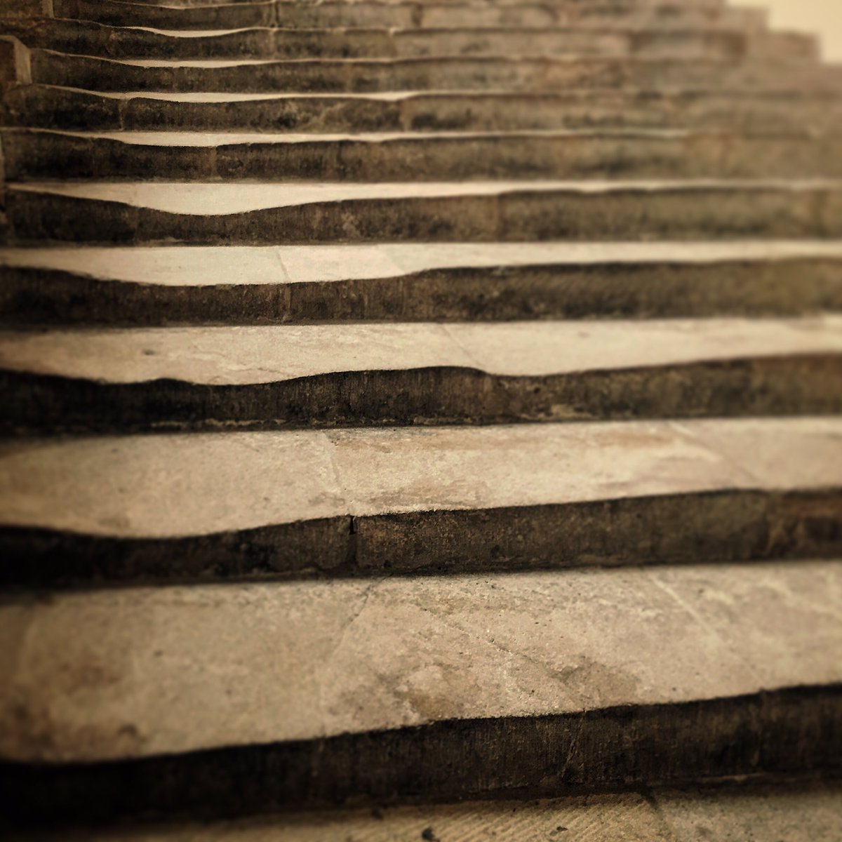 Stones steps to #TheChapterHouse @WellsCathedral1 worn down by 600 years of use #WellsCathedral