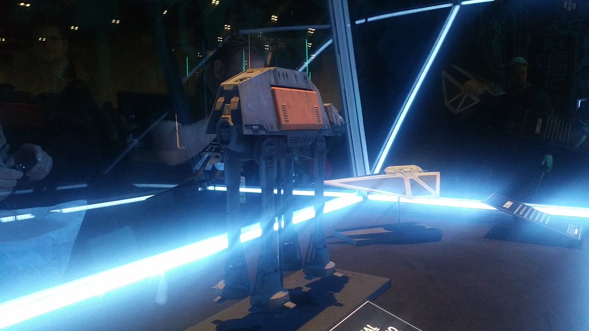 CasmicHype's tweet photo. New troopers https://t.co/42vHxwx1tP