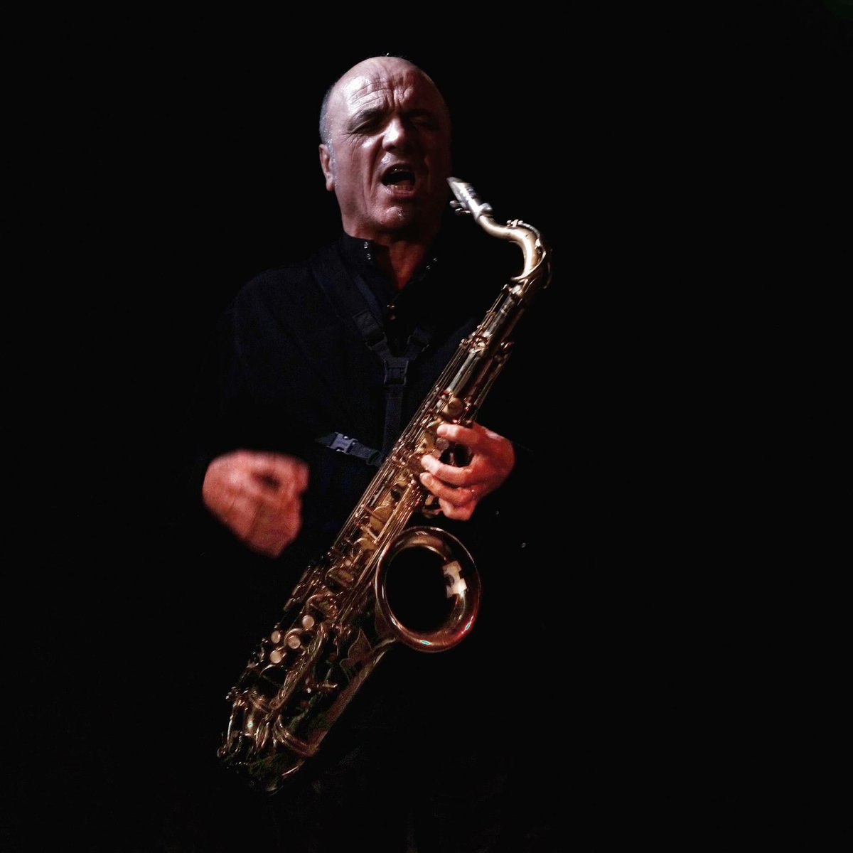 AssoArchimusic's tweet photo. Motszic à Avignon ( photos Jl Caradec) https://t.co/BSuI3KMN3V