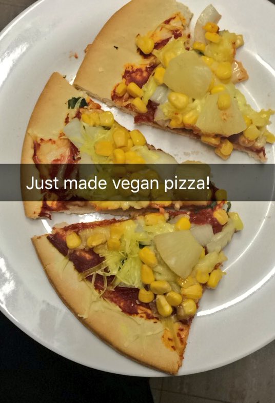 WaitShetalks's tweet image. Everyone&apos;s getting ready for our Saturday night fiesta, and I&apos;m here getting 🌽 all over my dress #vegan