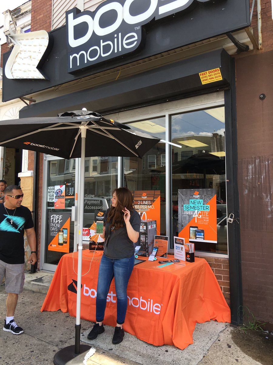 uwphilly215's tweet photo. Going ham on this #boostiful day!! #PokemonGO #BoostTakeover #Boost4Philly @vtruongcao @marielam1981 @Boost4Philly https://t.co/EvOMRRmZrK