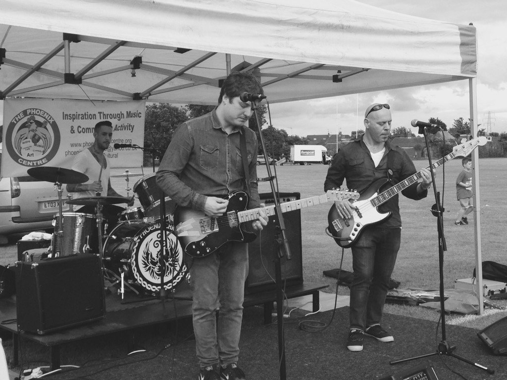SourKix's tweet photo. @CocoLaFunk Rockin the Rec for @PhoenixCultural    We're on next !!!!! https://t.co/Mt6ybqfhaH