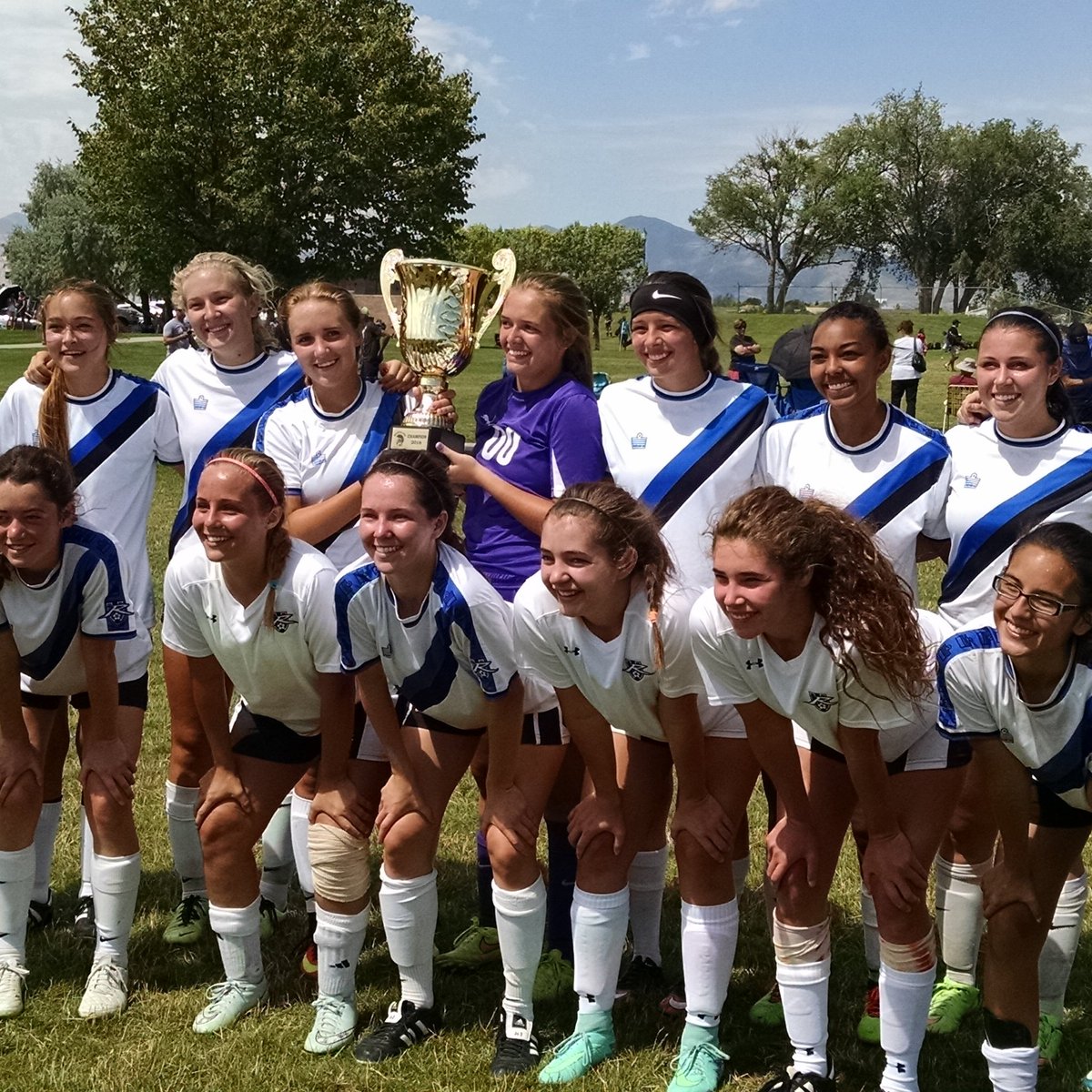JBonham3's tweet photo. Hell YEAH!!😃 Sparta Cup Champs!! https://t.co/yfLLHI12wS