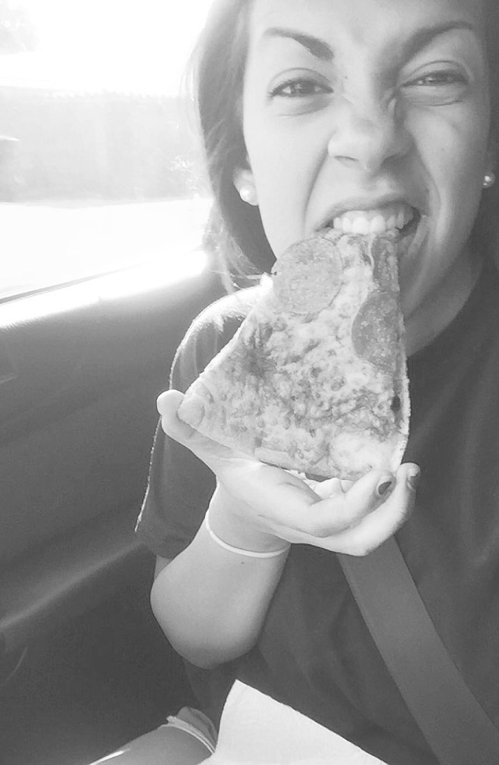 BrailynJ's tweet image. When everyone starts getting engaged, having babies, etc. 

Me:  

#nationalfoodappreciationday #imadethatup #proud