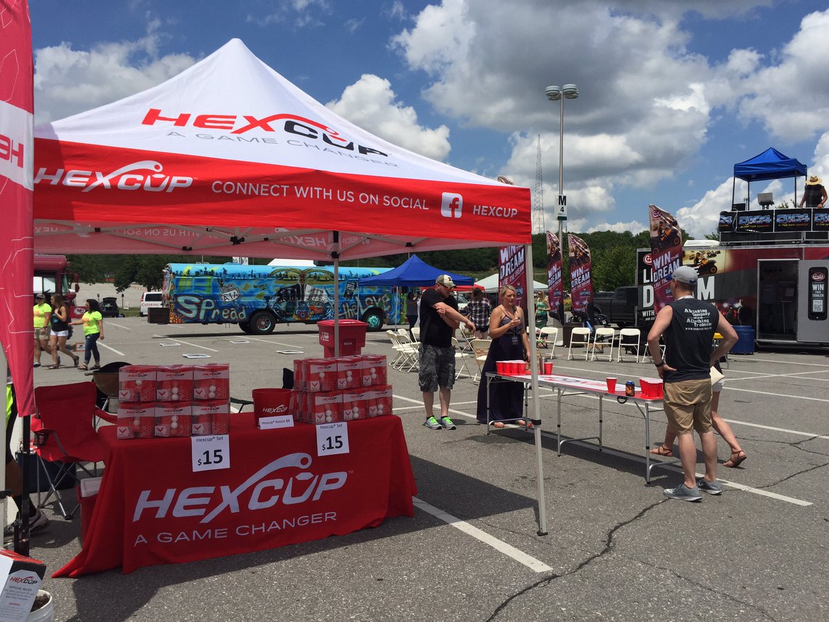 hexcup's tweet photo. Chillin out at the @kennychesney concert. Come on down and play some #Hexcup! https://t.co/pMv1NIdO6U