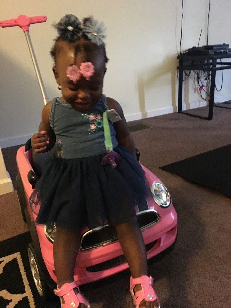 ebonybruce30's tweet photo. Daughter 💞 https://t.co/gPs83sTA8s