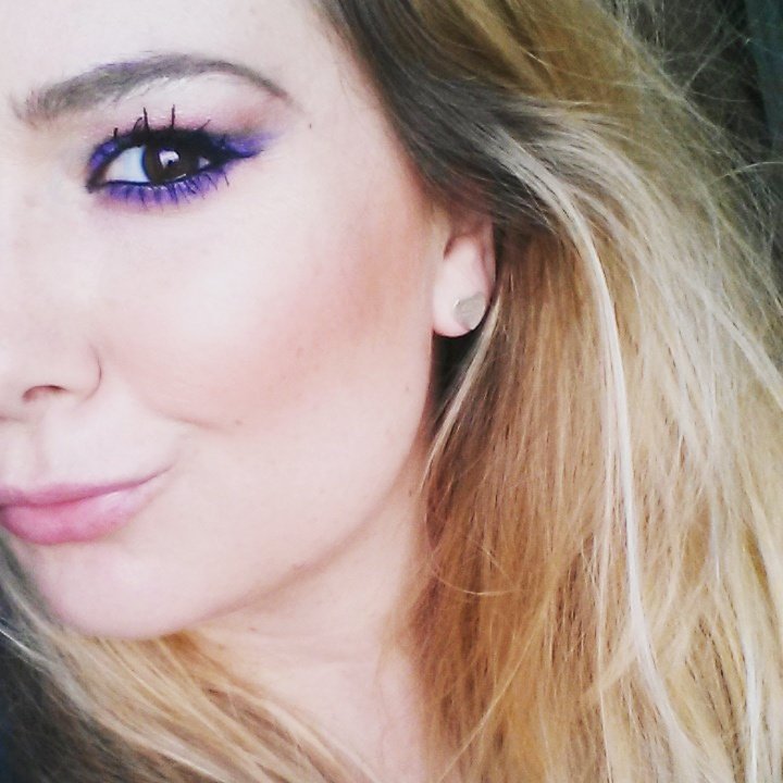 Testing out Kiko cream crush eyeshadow. No. 13 is lush! <a href="/KikoCosmetics/">kiko cosmetics</a>