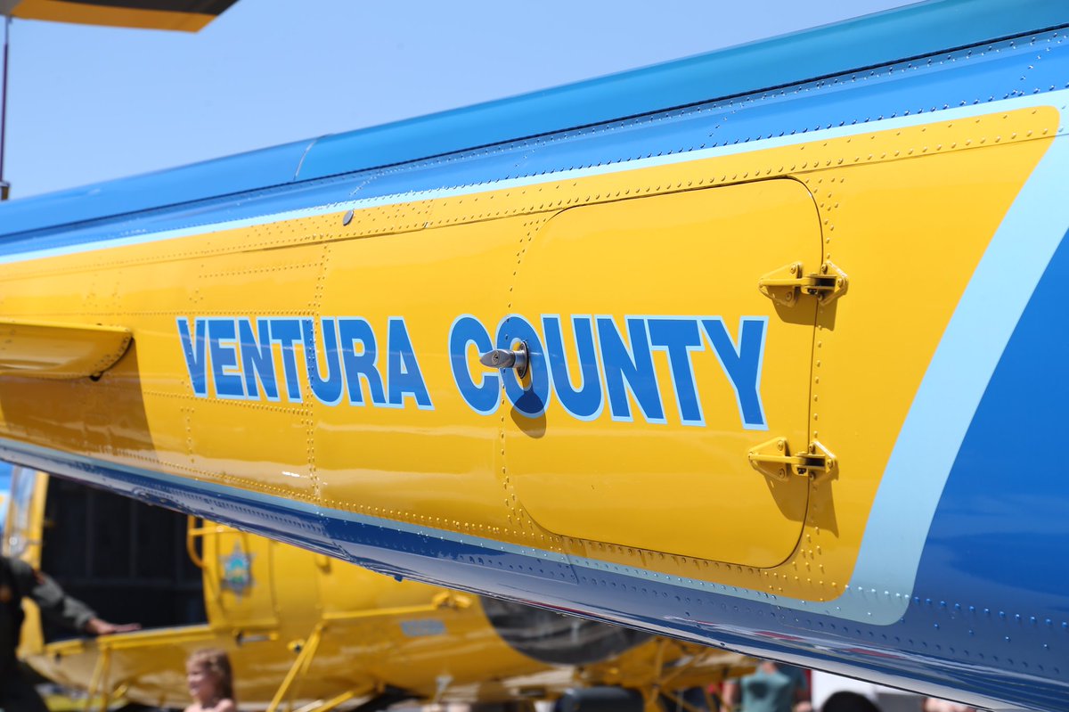 .@VCAirUnit #Bell205A1 on display at the .@VCSheriffsFdn #CoppersandChoppers event #CamarilloAirport. 
#Helicopter