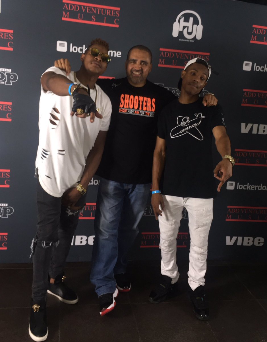 manwhat123's tweet image. One of the best dropped a few 🔑🔑 to success on us.🙏🏾 @Chris_Gotti187 "Monetize your music"- "Eat what you kill" 💯🎯