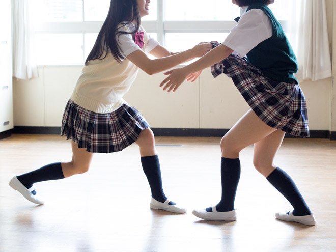Japanese Schoolgirls Sharing Cum