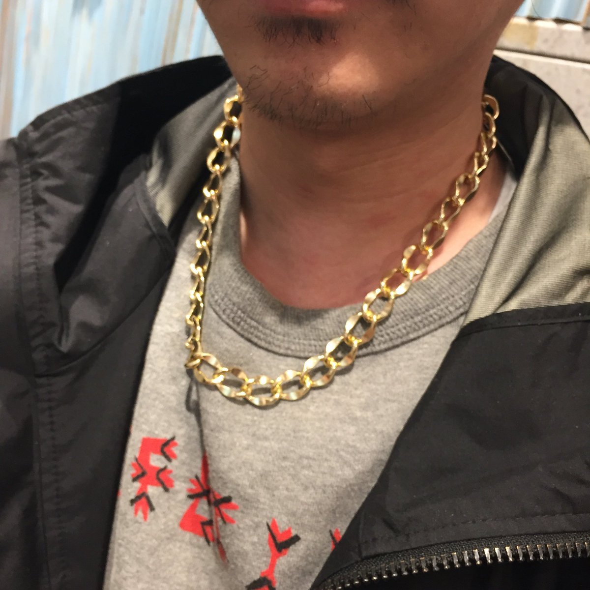 ケリーズラボ 渋谷店 Sur Twitter 大人気の ゴールド チェーンネックレス ございますっ ビーズネックレス と重ね付け したり シンプルにそのまま付けてもかっこいいですよ 渋谷 109mens 109メンズ メンズアクセ アクセサリー ネックレス T Co