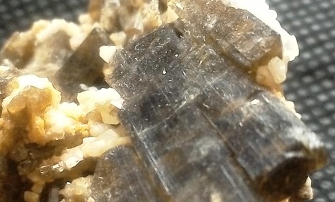 collectionofgem's tweet image. #Clinozoisite from #TormiqValley, #Skardu, Pakistan
buff.ly/29KuSzy