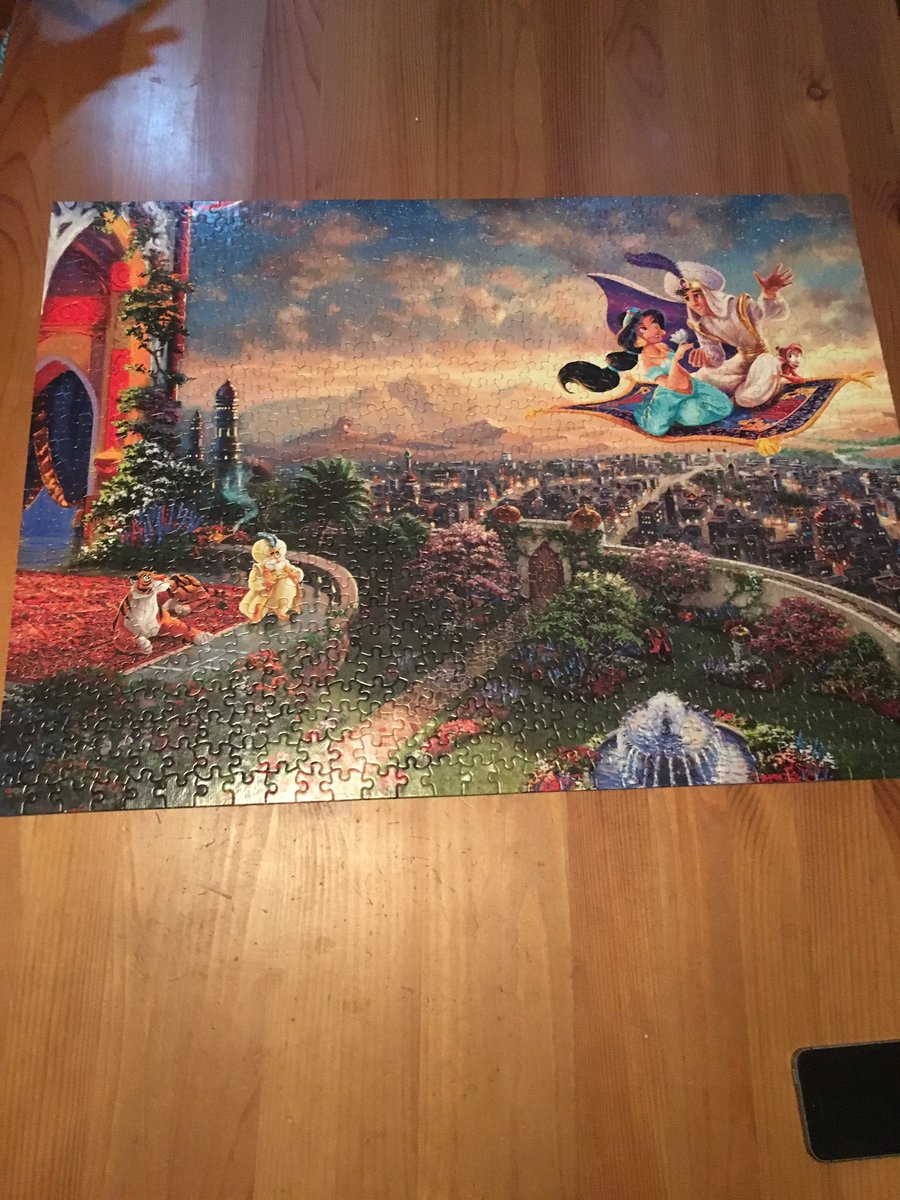 AndreaJEnglert's tweet image. It&apos;s amazing that ro and I don&apos;t have boyfriends. #puzzled #puzzlemasters