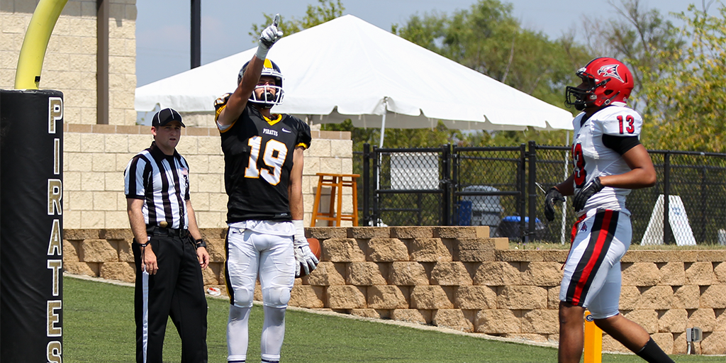 SUPiratesFB's tweet photo. Only seven weeks away from a new season. #HereWeGoBucs https://t.co/jKTxahEZfa