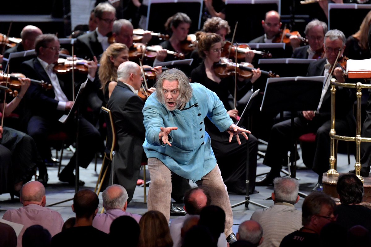 bbcproms's tweet image. Striking photos from tonight's Prom with @TheRoyalOpera led by Bryn Terfel