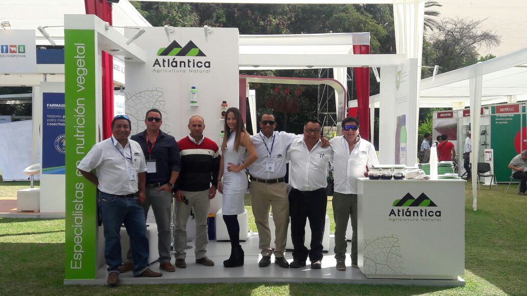 wilbert12mx's tweet photo. Stand de Atlántica Agrícola Perú SIUVA ICA 2016. https://t.co/pnZXSzJSYR