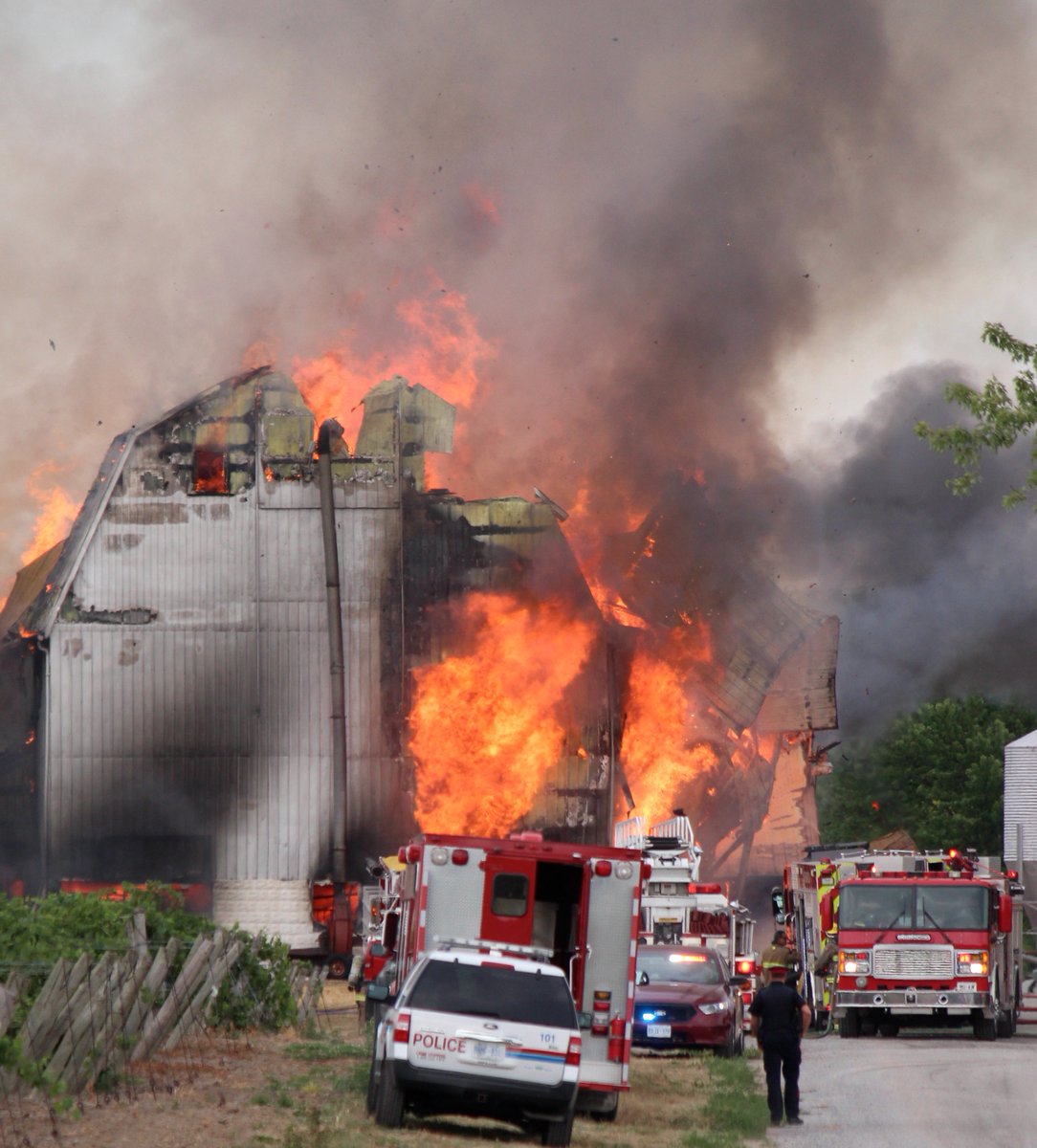 GrantRants's tweet photo. Shots of the collapse of one side of the barn illustrate just how fierce this fire was. https://t.co/UHzwkVv7JN
