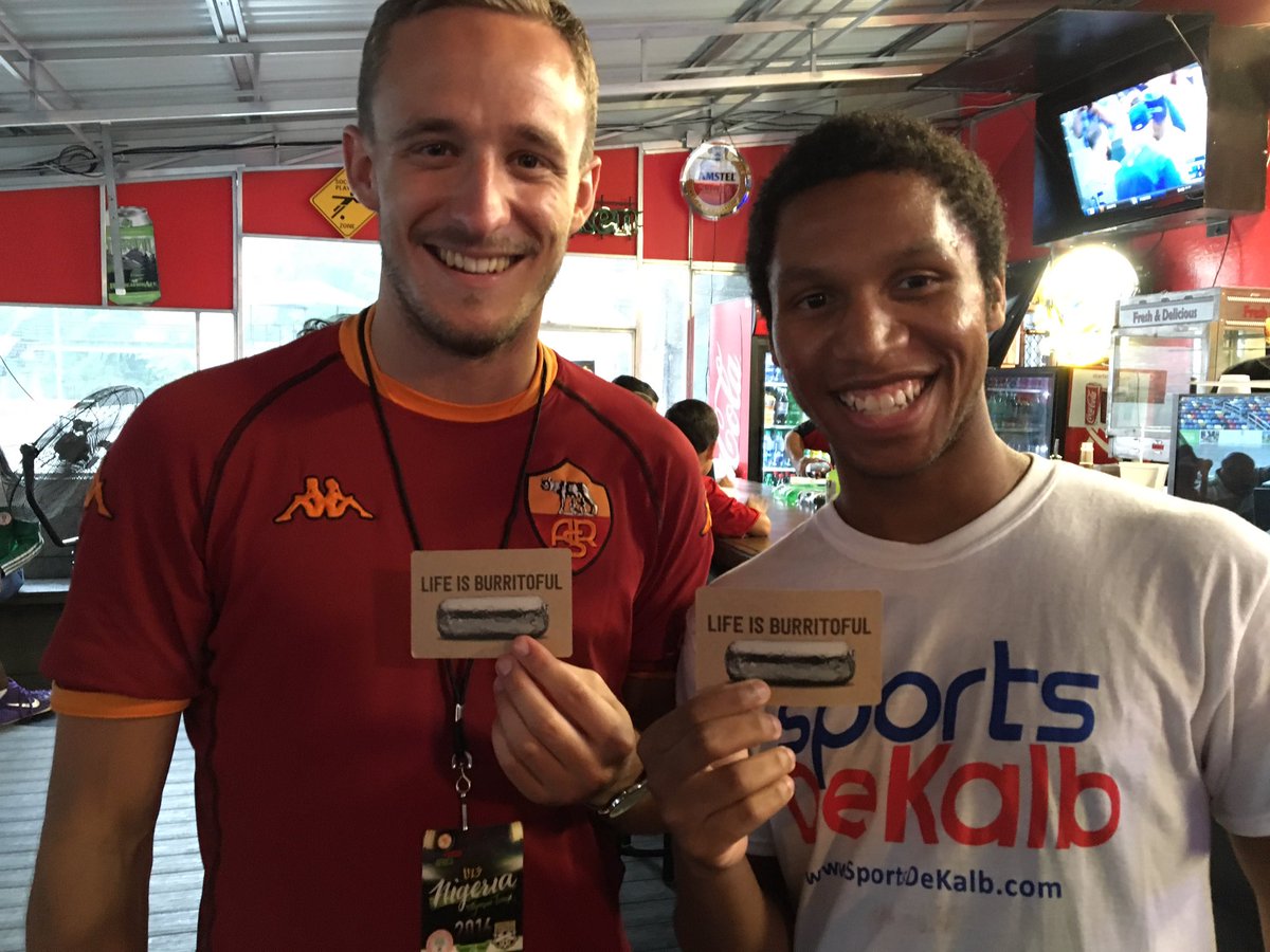 playwingive's tweet photo. It's a BURRITOFUL night in ATL! Who wants @ChipotleTweets BOGO gift cards? These ⚽️ fans do! #winners https://t.co/BOBby2RB4i