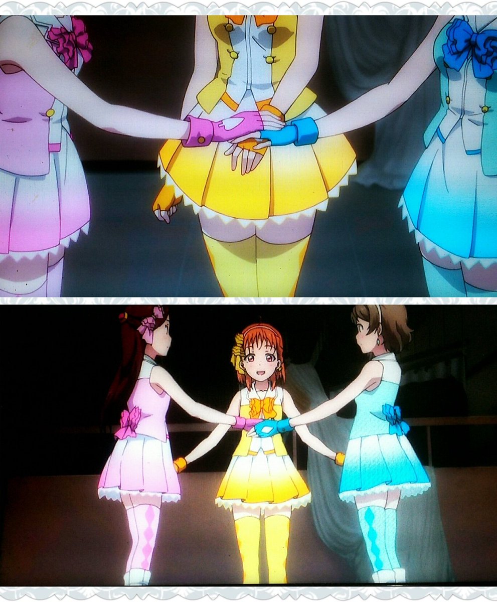 ばしみけ 346pro P Ar Twitter M Sをお手本に頑張って来たけど ライブ前の円陣は手を重ねる から 手を繫ぐ へ 段々とaqoursらしさが現れて新しいスクールアイドルが輝き始めるのかな ラブライブ Aqours