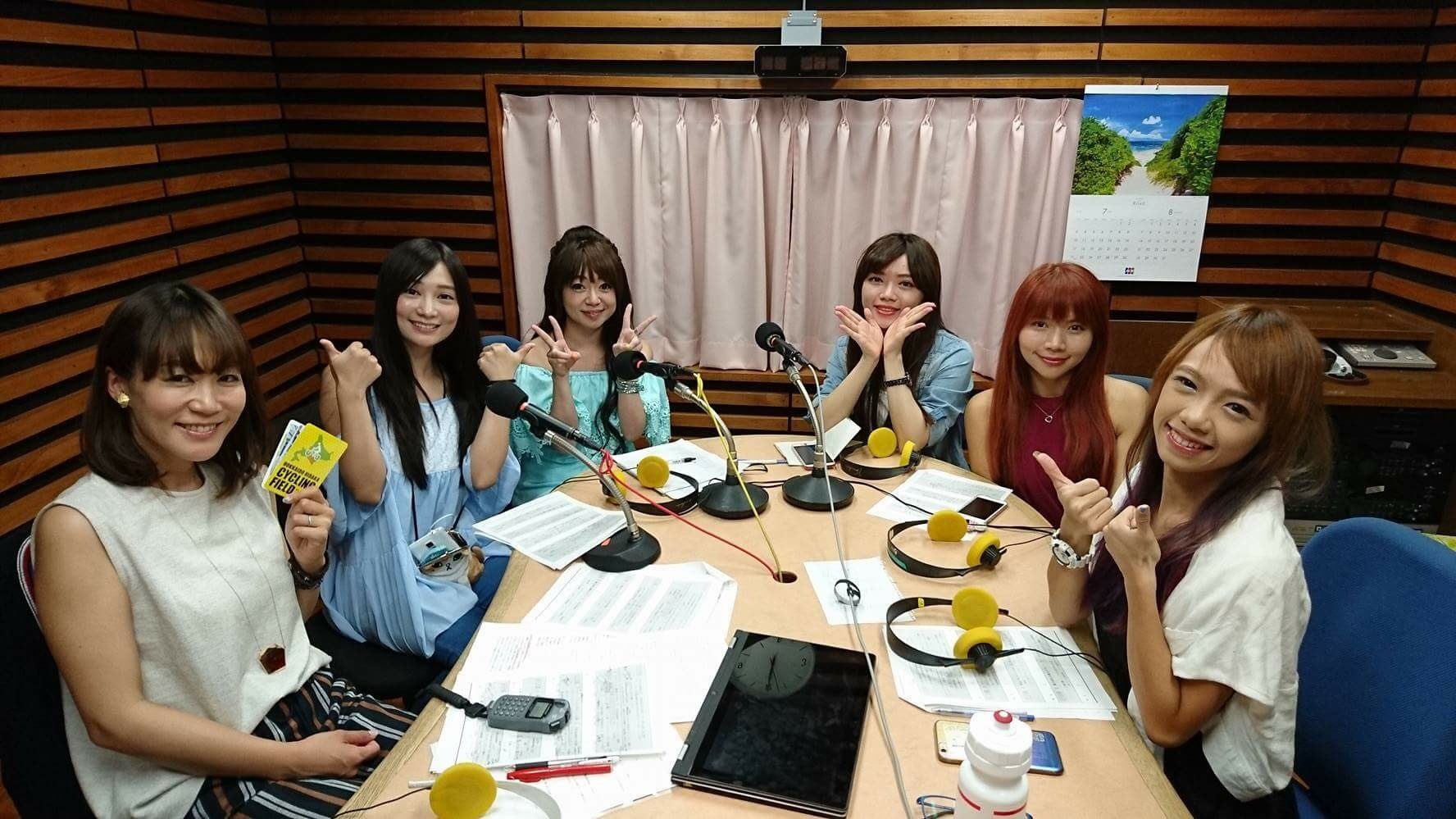 松尾亜希子 Auf Twitter 今日も台湾のかわいこちゃんと細川美穂大先生と収録 24日19 00からオンエアー きいてねー Air G 松尾亜希子 Auf Twitter 今日も台湾のかわいこちゃんと細川美穂大先生と収録 24日19 00からオンエアー きいてねー Air G
