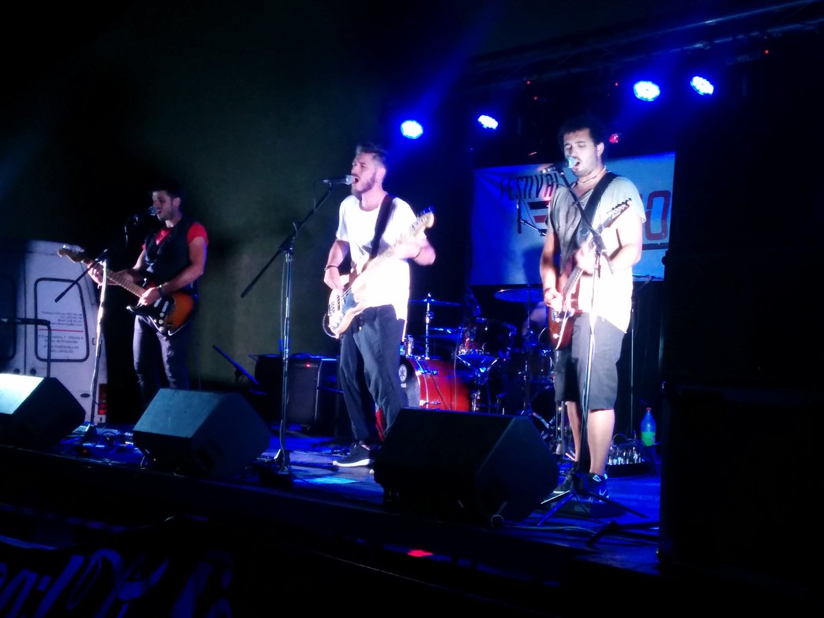 maralai79's tweet image. @sinarreglo  genial!! en #TOROCKZOS @AJCastromonte