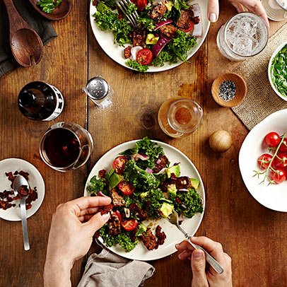 6 fresh (and filling!) salads to add to your summer menu: bit.ly/29bePhJ