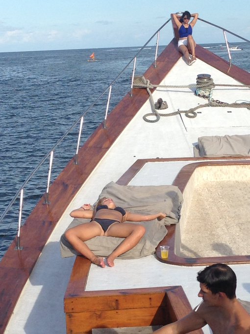 Ready...hahahahha... https://t.co/hH2o8wVwAS