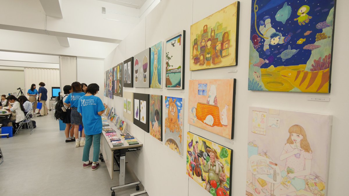横浜美術大学 No Twitter イラストレーションコースでは 課題作品の展示と3d絵本のワークショップです 課題作品は実物を是非見てくださいね ハマ美フェスタ 横浜美術大学 ハマ美 イラストレーション 3d絵本 オープンキャンパス 横浜美術大学 No Twitter イラストレーションコースでは 課題作品の展示と3d絵本のワークショップです 課題作品は実物を是非見てくださいね ハマ美フェスタ 横浜美術大学 ハマ美 イラストレーション 3d絵本 オープンキャンパス