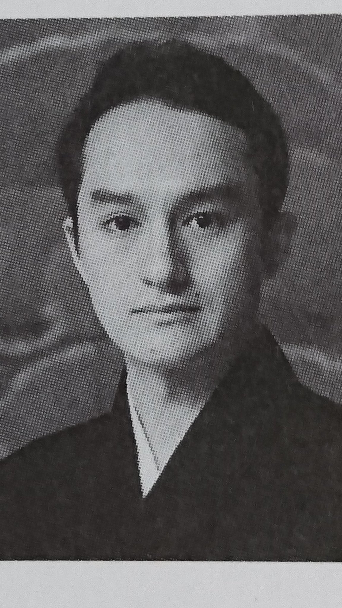 まお 今日のお舞台 杜若 増減之舞 のシテは金剛龍謹さん 金剛流の若宗家 イケメンでひょ それでもってワキは福王和幸さん イケメン揃いやん T Co Fgjzetmuzw Twitter