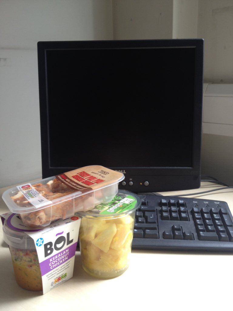 AcademicMumsSay's tweet image. Not as exciting today but enough to keep me going. Bring on another #workend #academicmums #andascientist