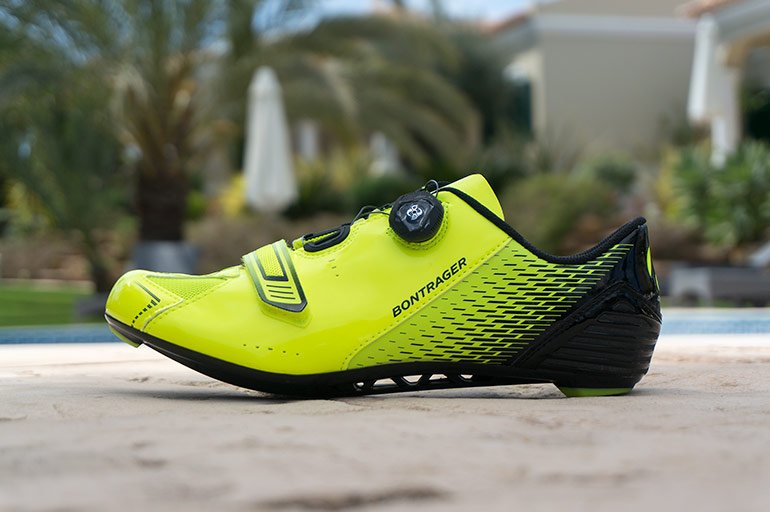 Review: Bontrager Specter wielrenschoenen racefietsblog.nl/review-bontrag…