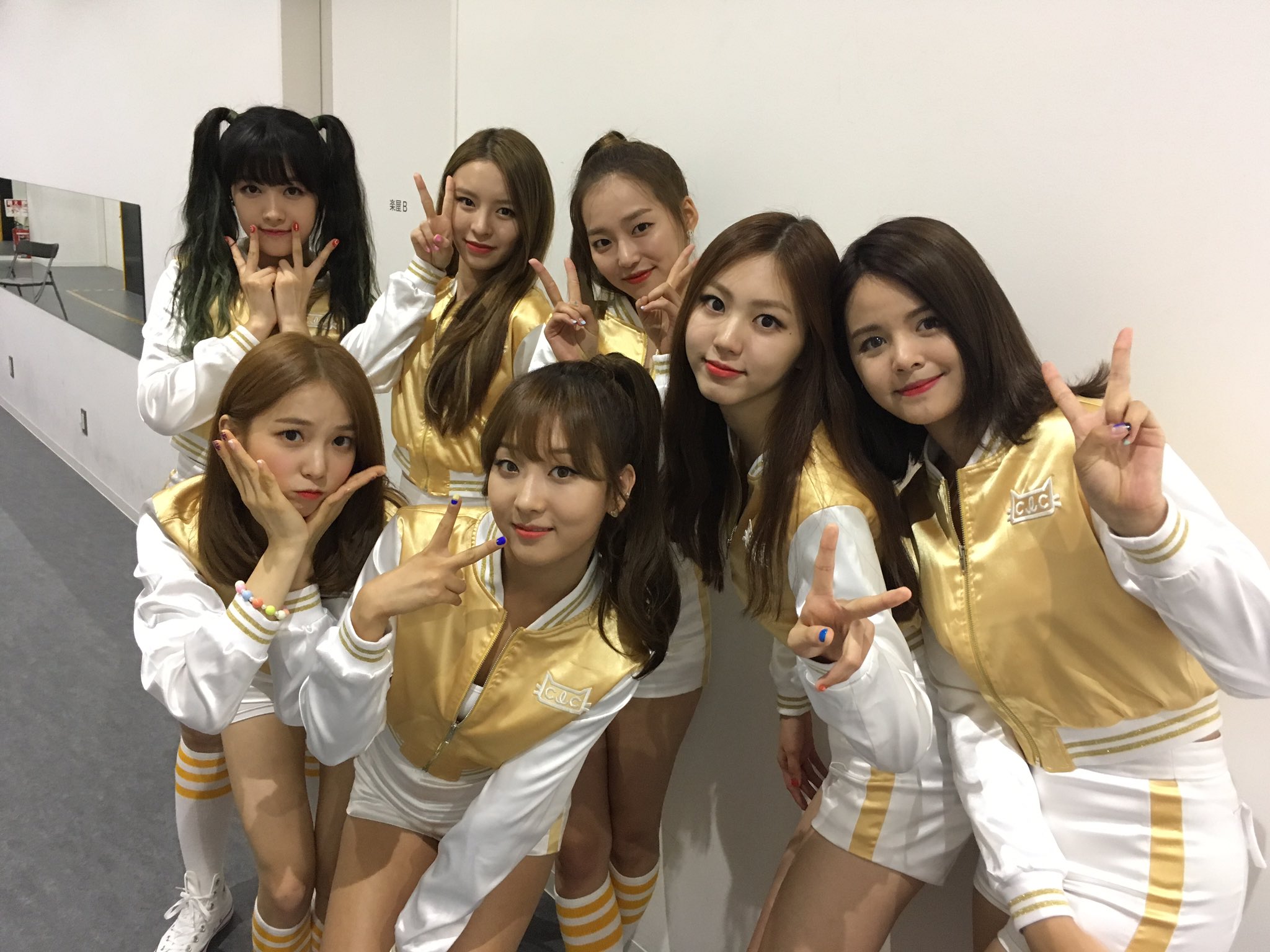 CnjAbJdUkAAwbd4.jpg:large