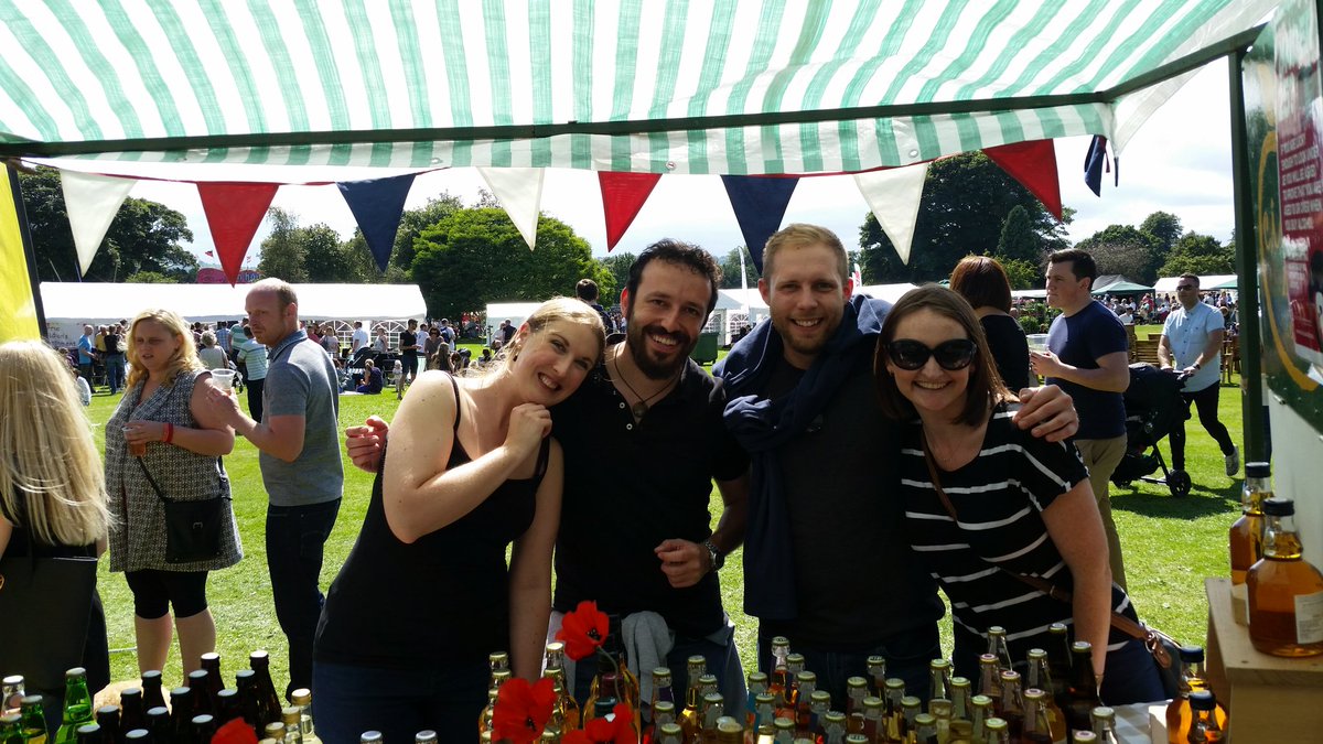 cider_insider's tweet image. A good first day @HorsforthFDFest sun out for day two @cider_insider @KentishPipCider @CornishOrchard @HogansCider