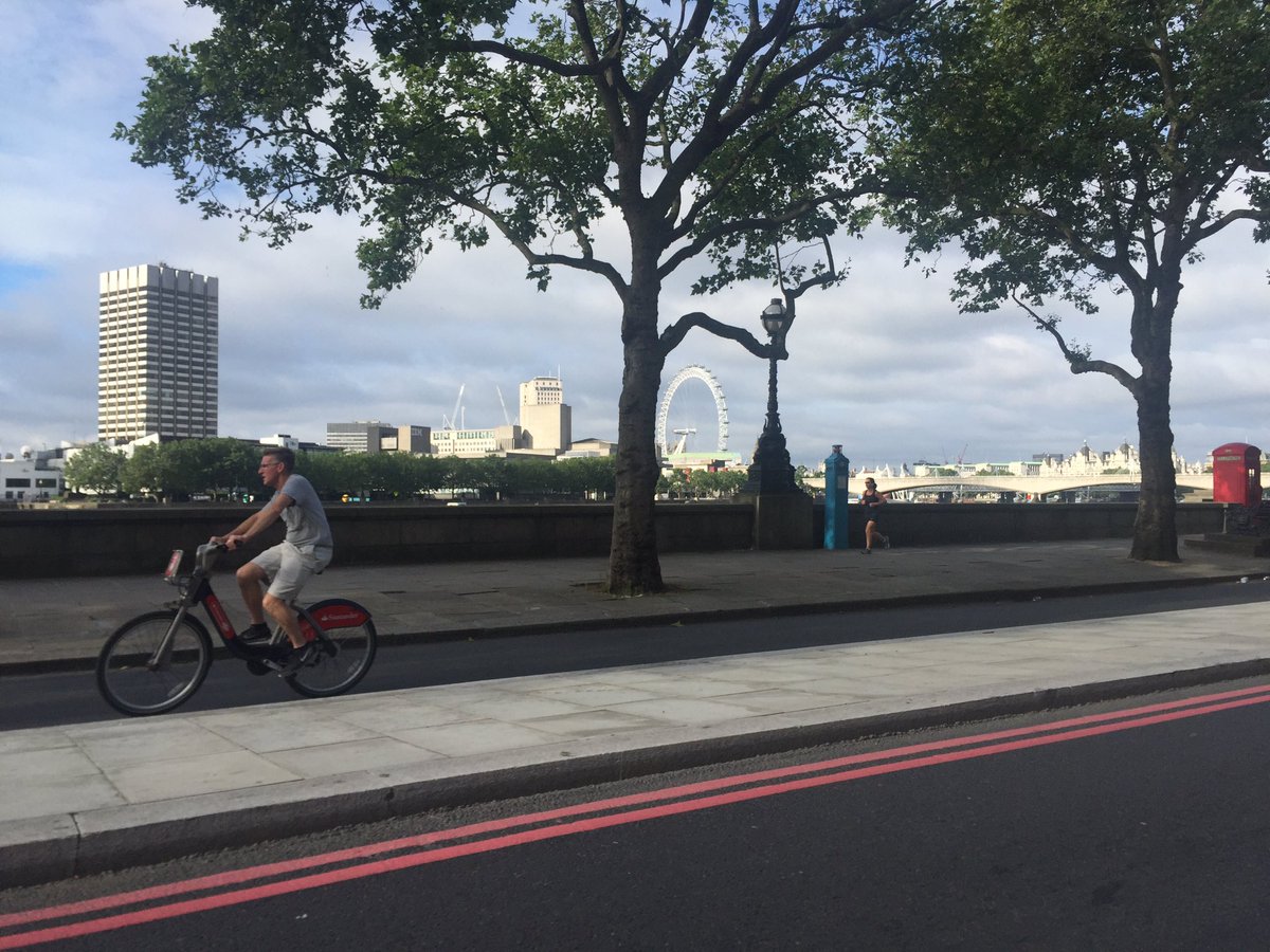 CloverLewisSwim's tweet photo. We 💗 #London in the morning!On route to @Londonswimshow to showcase our #postsurgery #swimwear 👙 https://t.co/iPF4baz1sG